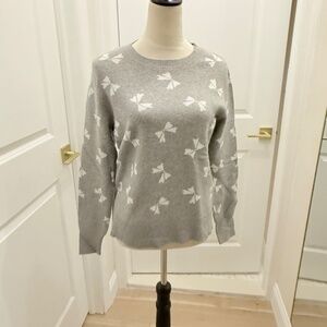 CECE GRAY BOW CREW NECK SWEATER MEDIUM